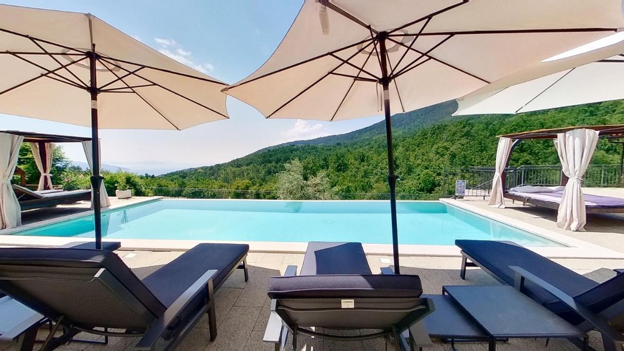 Villa Bambi Mošćenička Draga 外观 照片